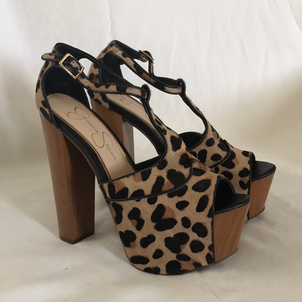 Jessica Simpson Platform heels
